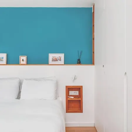 Luxury Smart Flat W/ River Views *