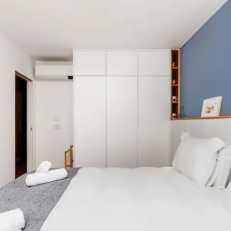 Luxury Smart Flat W/ River Views