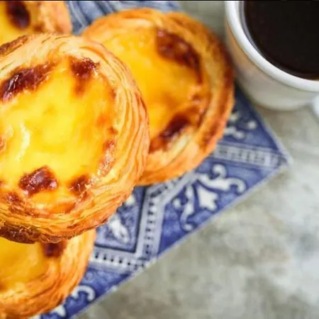 Апартаменти Smart Flat River Views & Ntflix By Homeful Homes