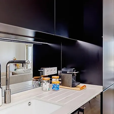 Luxury Smart Flat W/ River Views Apartment Lisbon
