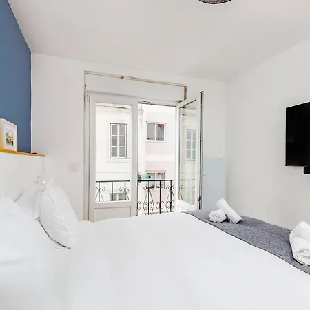 Luxury Smart Flat W/ River Views * Lissabon
